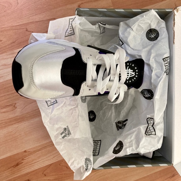 Nike Air Huarache - Picture 3 of 6